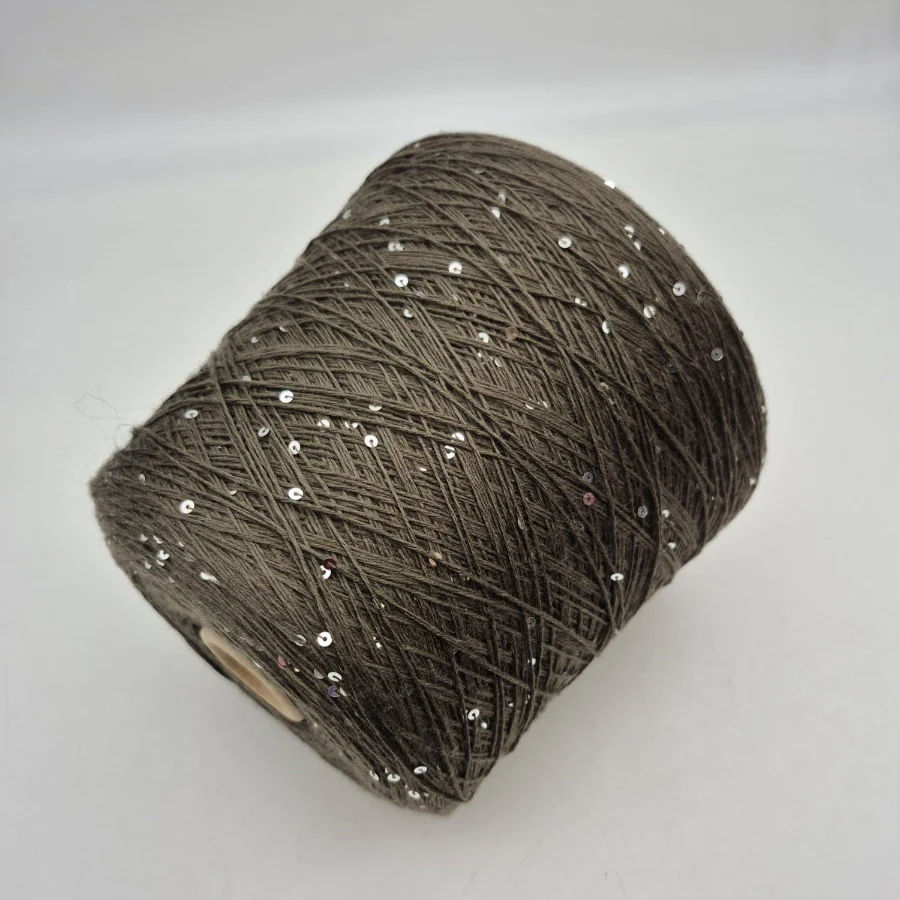 100 % MERINO WITH PAILLETES