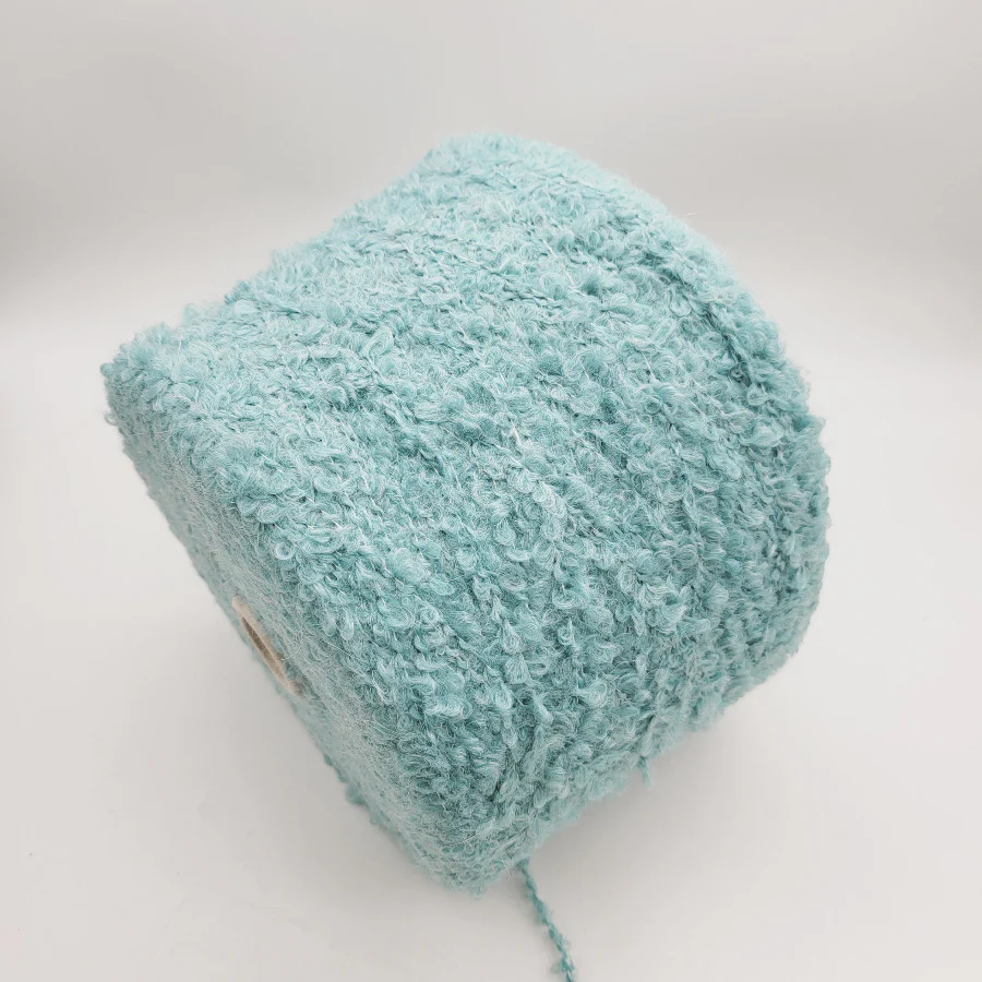 BOUCLE YARN