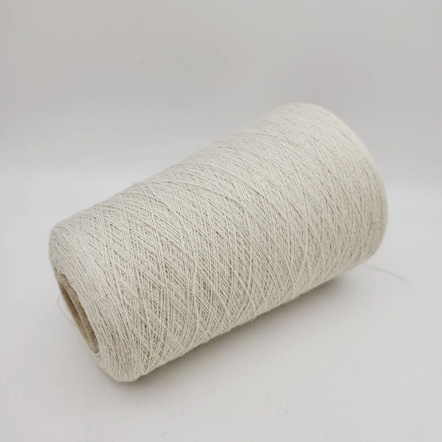 MERINO AND COTTON YARN