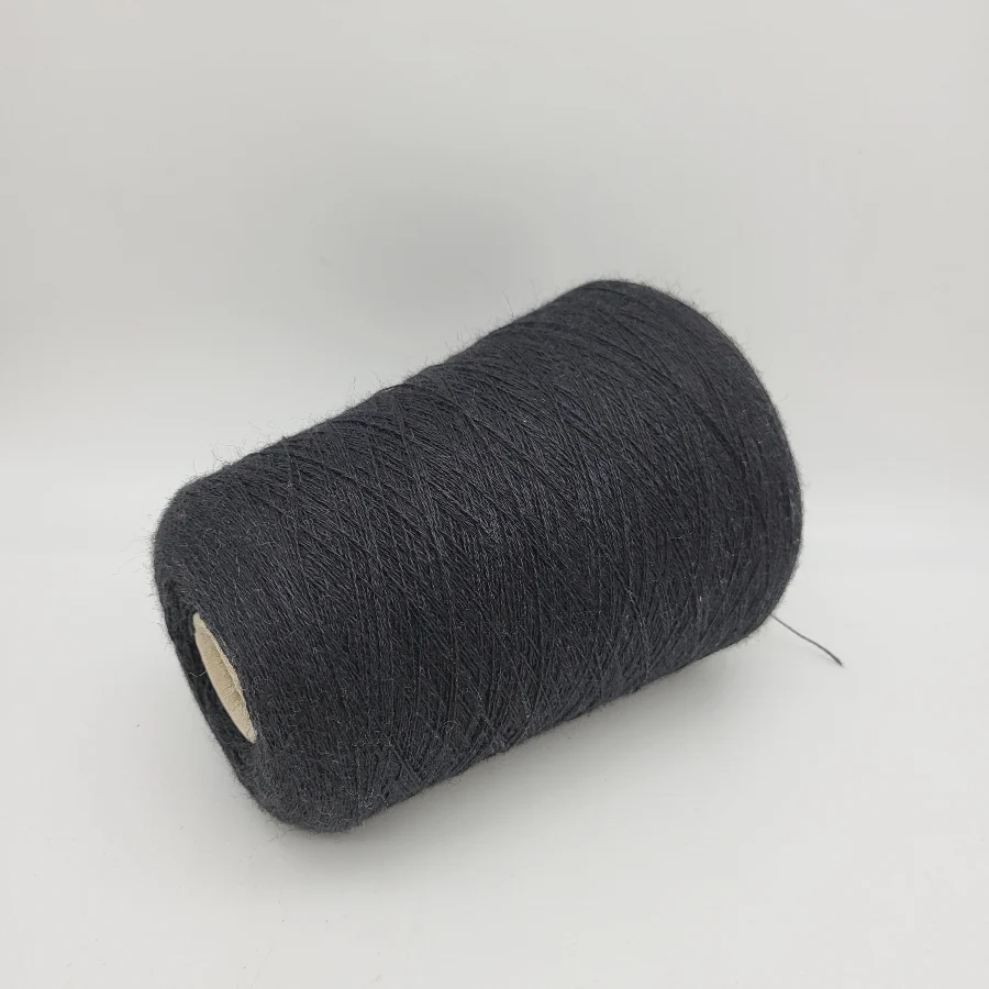 MERINO AND COTTON YARN