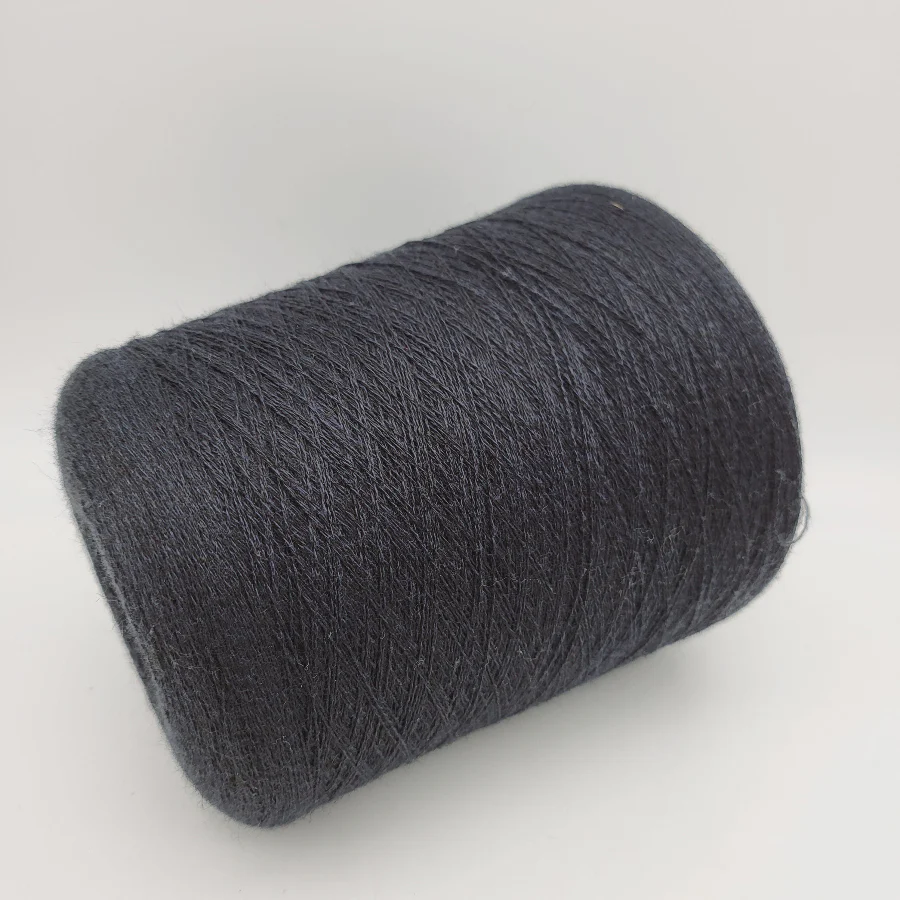 MERINO AND COTTON YARN