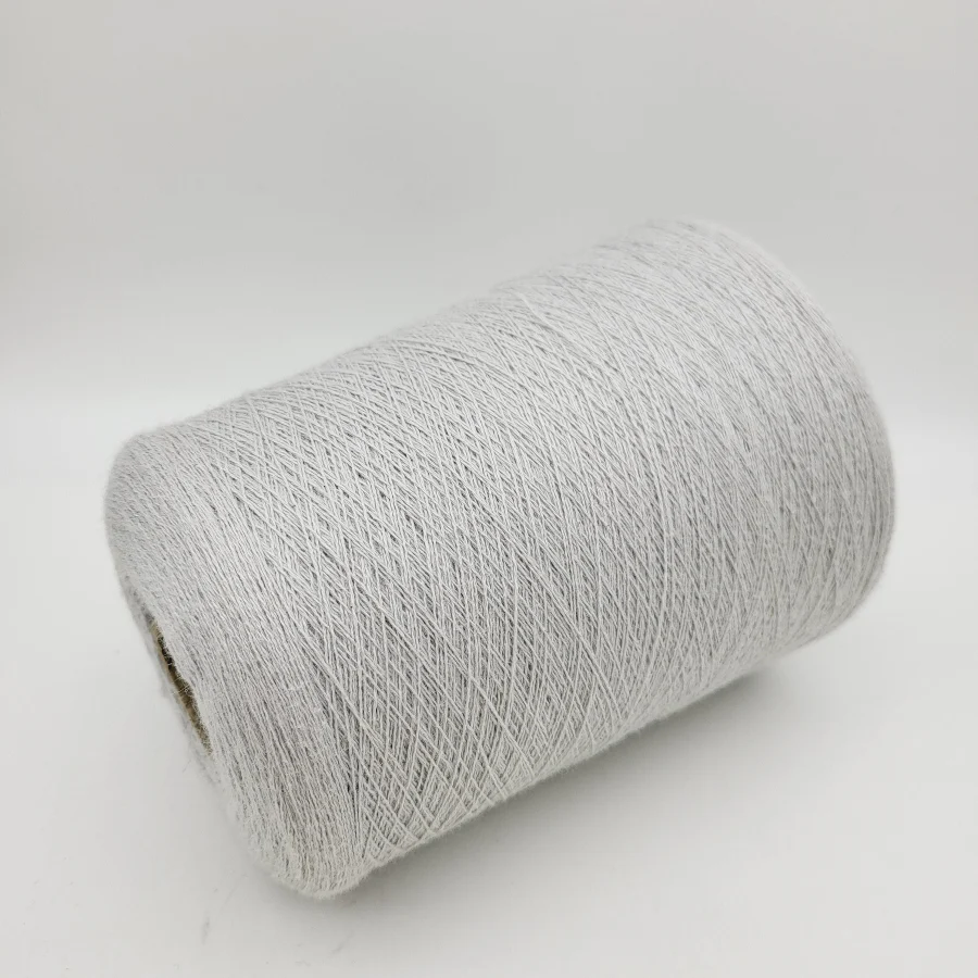 MERINO AND COTTON YARN