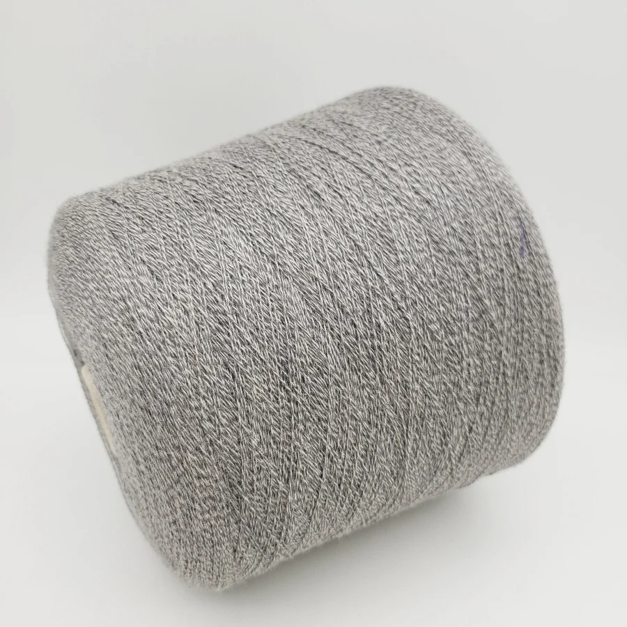 MERINO AND COTTON YARN
