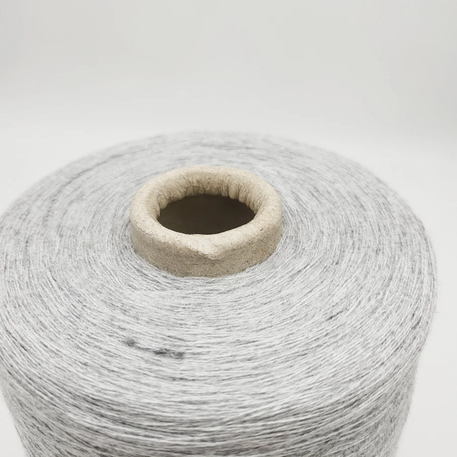 MERINO AND LYOCELL YARN - Image 2
