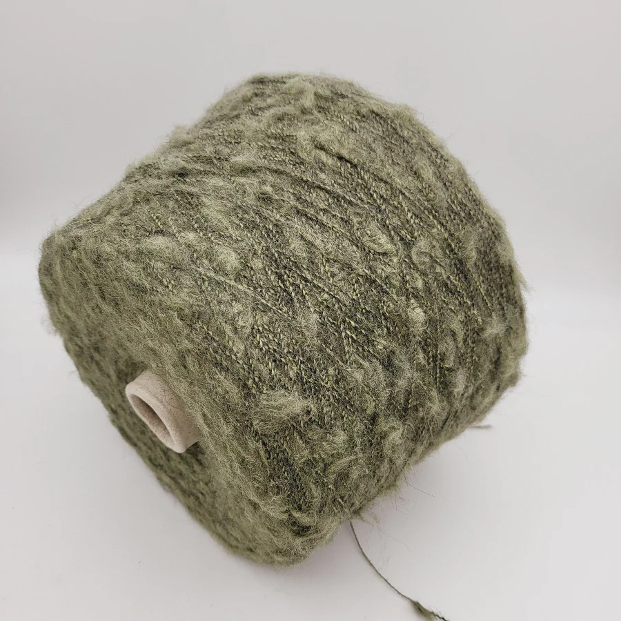 MERINO BOUCLE YARN