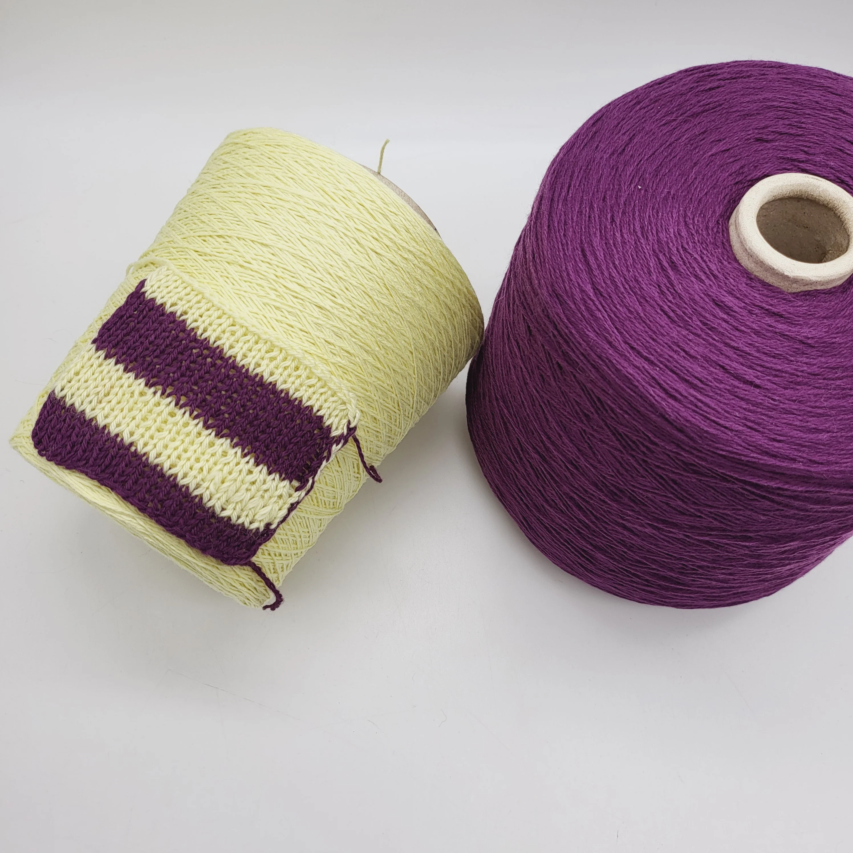 MERINO, SILK MIX YARN - Image 2